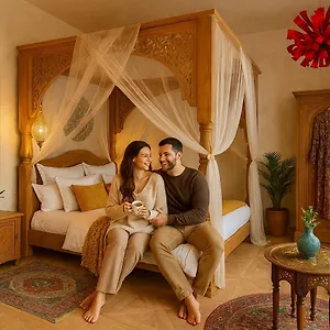 Hidden Gem Antique With Stunning Views Bukarest
