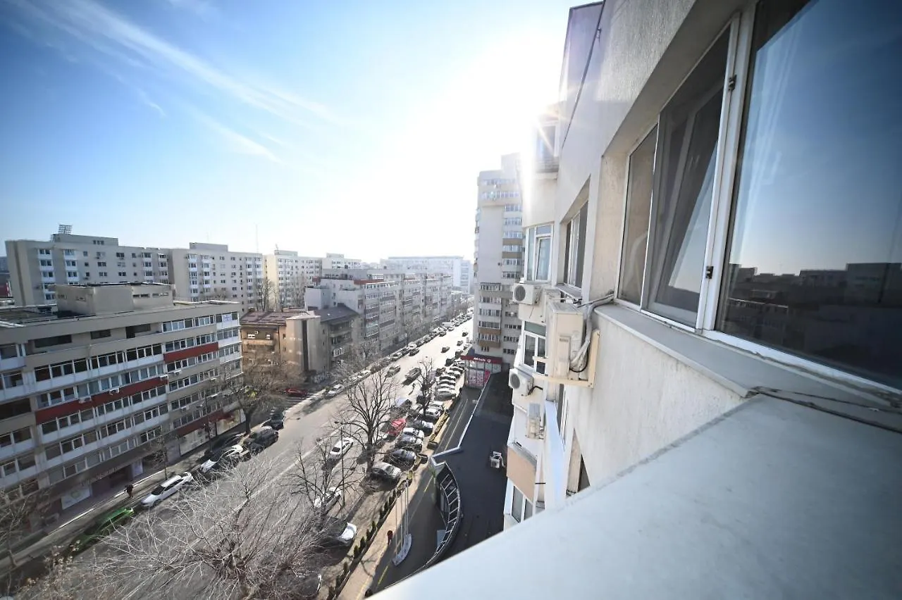 Le Petit Paris- Central , Dorobanti With A View Bucharest Romania