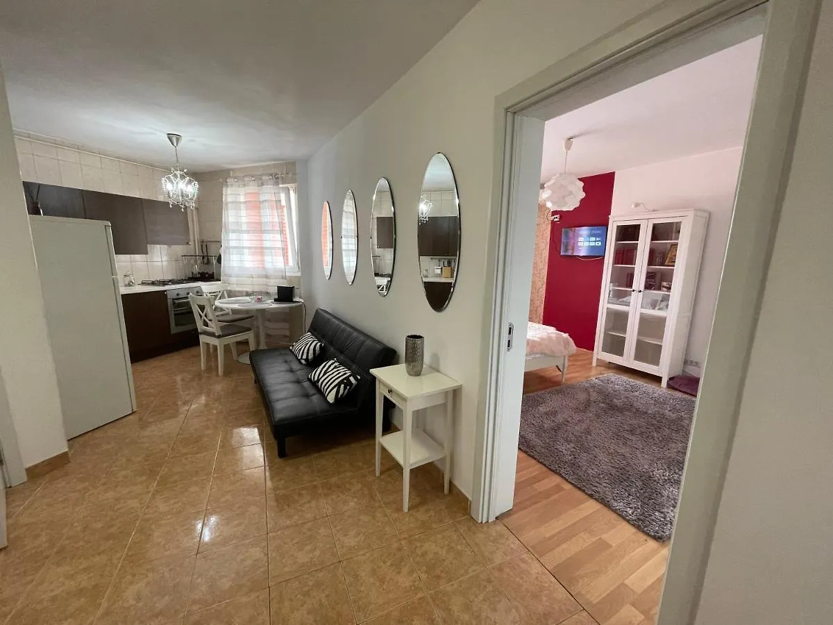 Apartment Le Petit Paris- Central , Dorobanti With A View Bucharest Romania