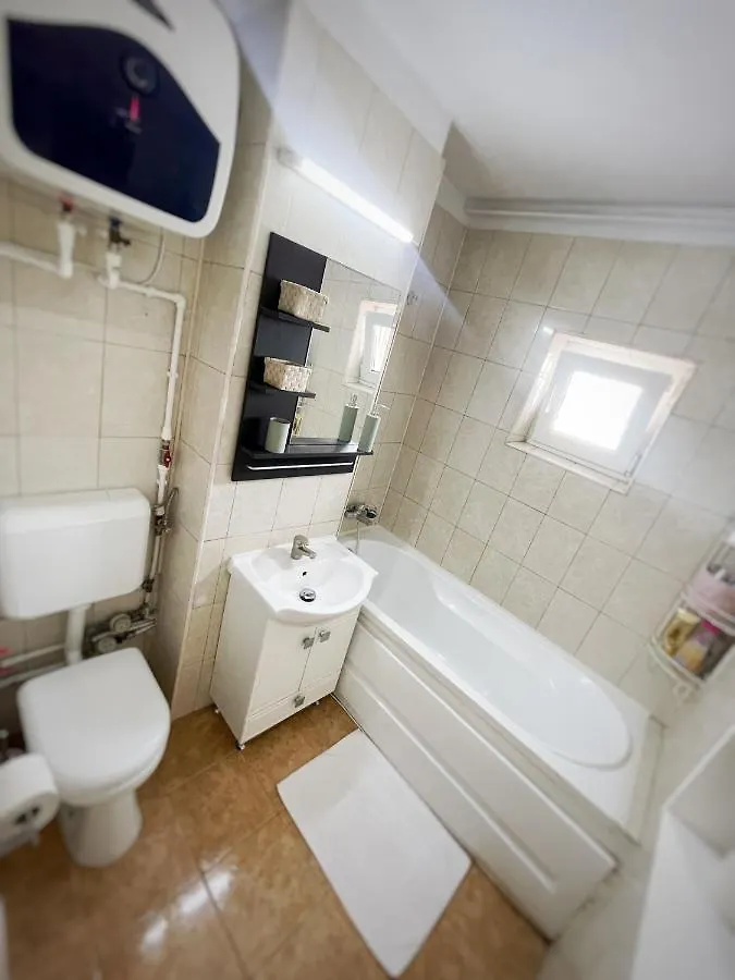Apartment Le Petit Paris- Central , Dorobanti With A View Bucharest